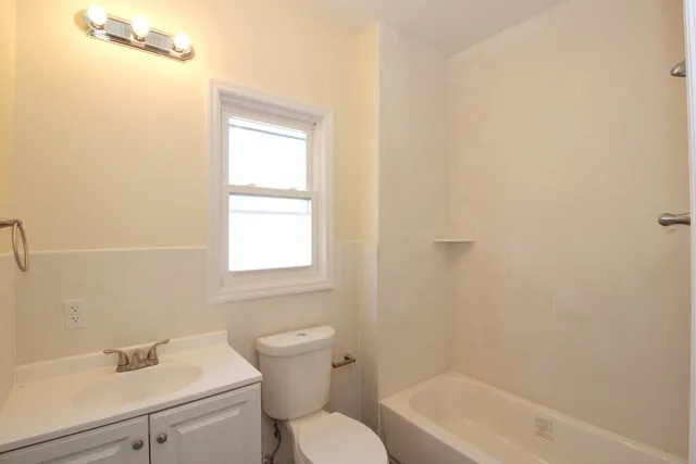 $3,300 | 8516 5th Avenue, Unit 2, North Bergen, NJ 07047