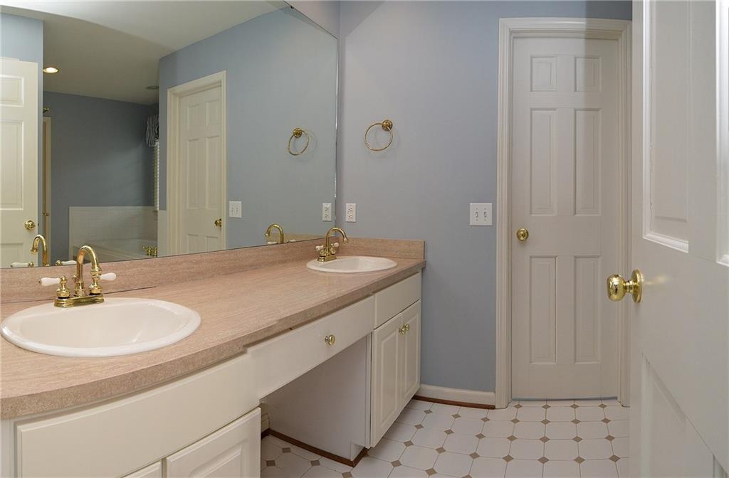 6290 Allisonville Road Indianapolis, IN 46220 - Photo 25 of 38 Gallery Image 25