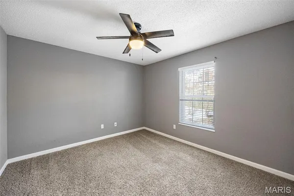 $175,000 | 3425 Country Stone Manor Drive, Unit C, Valley Park, MO 63088