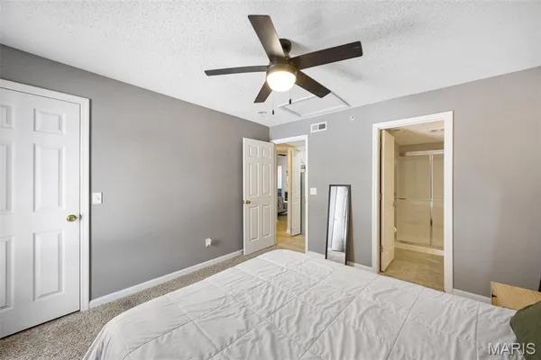 $175,000 | 3425 Country Stone Manor Drive, Unit C, Valley Park, MO 63088