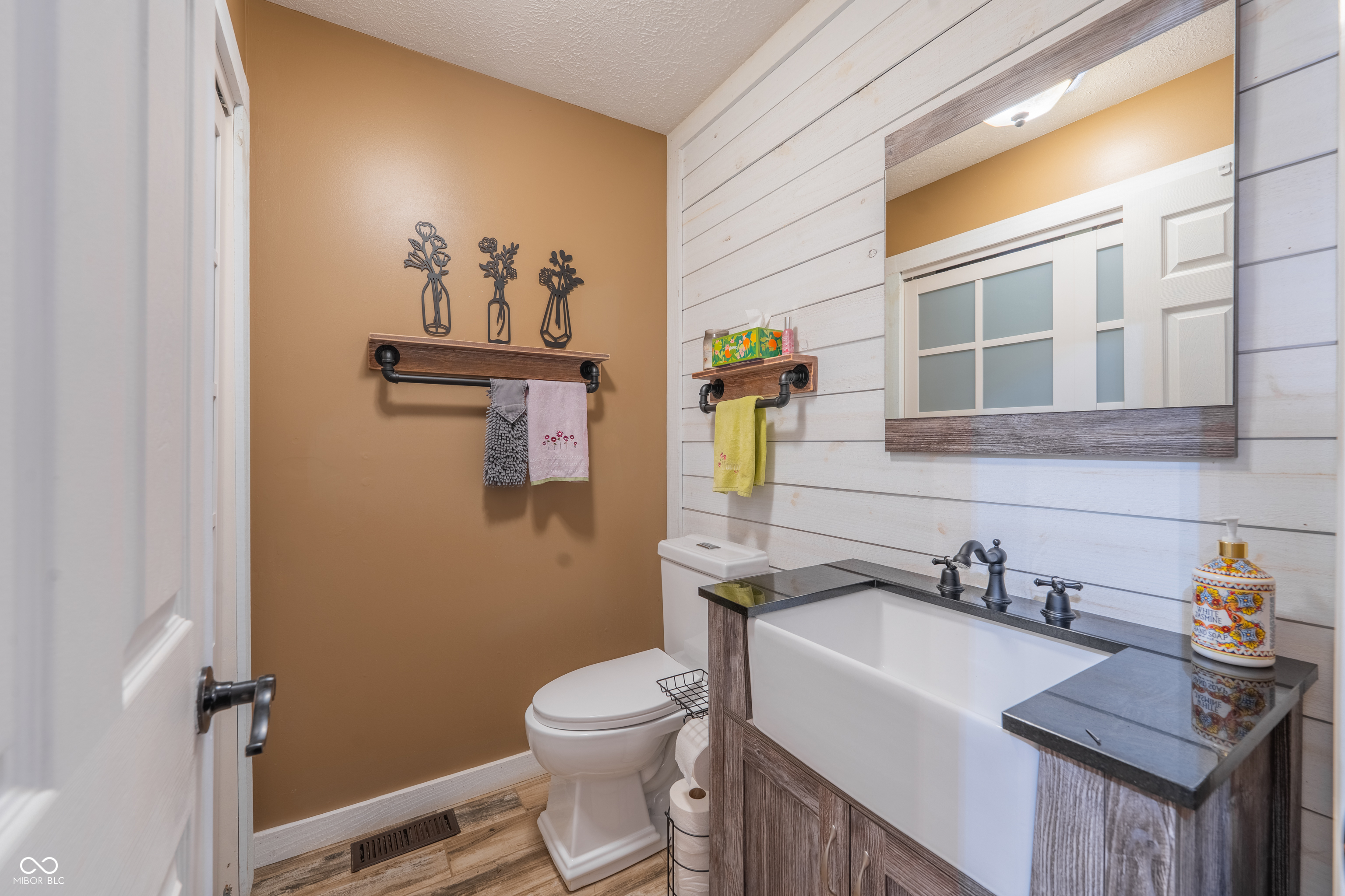 5015 Maple Grove Road Martinsville, IN 46151 - Photo 16 of 49