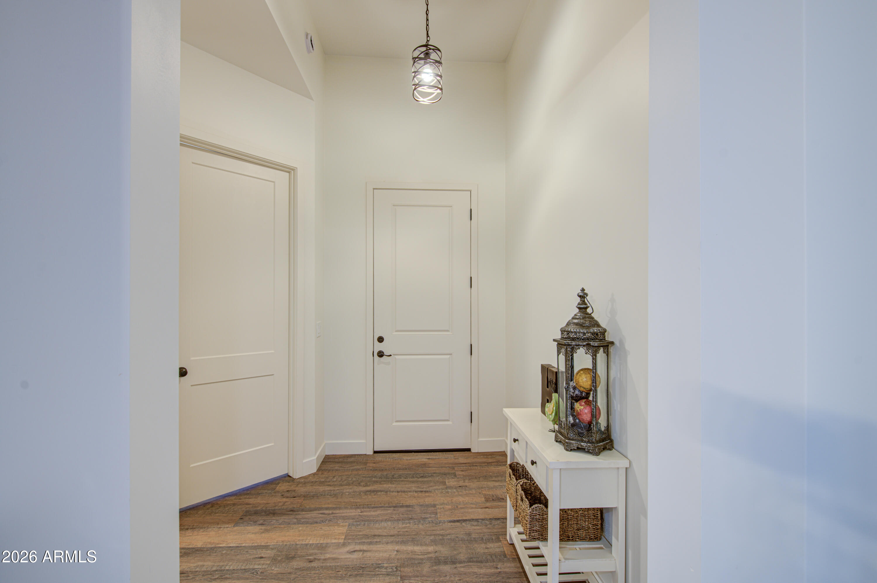 10544 East Baltimore Street Apache Junction, AZ 85120 - Photo 4 of 48 Entry