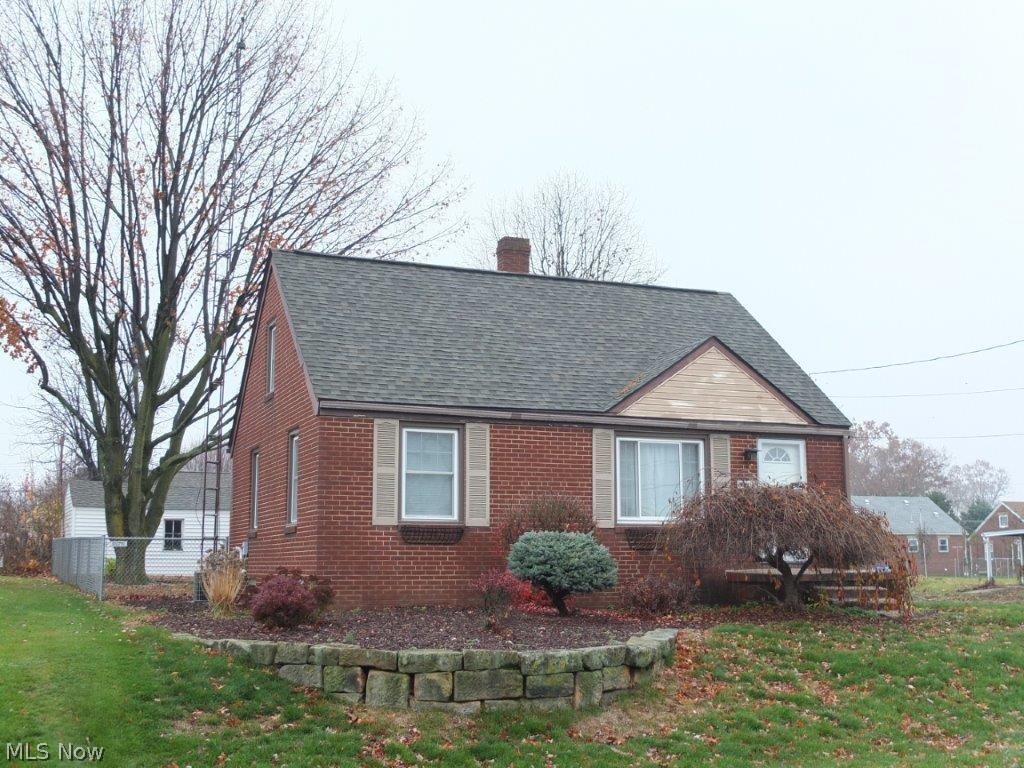 3003 Patton Place Northwest Canton, OH 44708 - Photo 1 of 16 Super cute, move-in ready 3 bedroom, 1.5 bath brick home with a fenced-in backyard and updated kitchen!