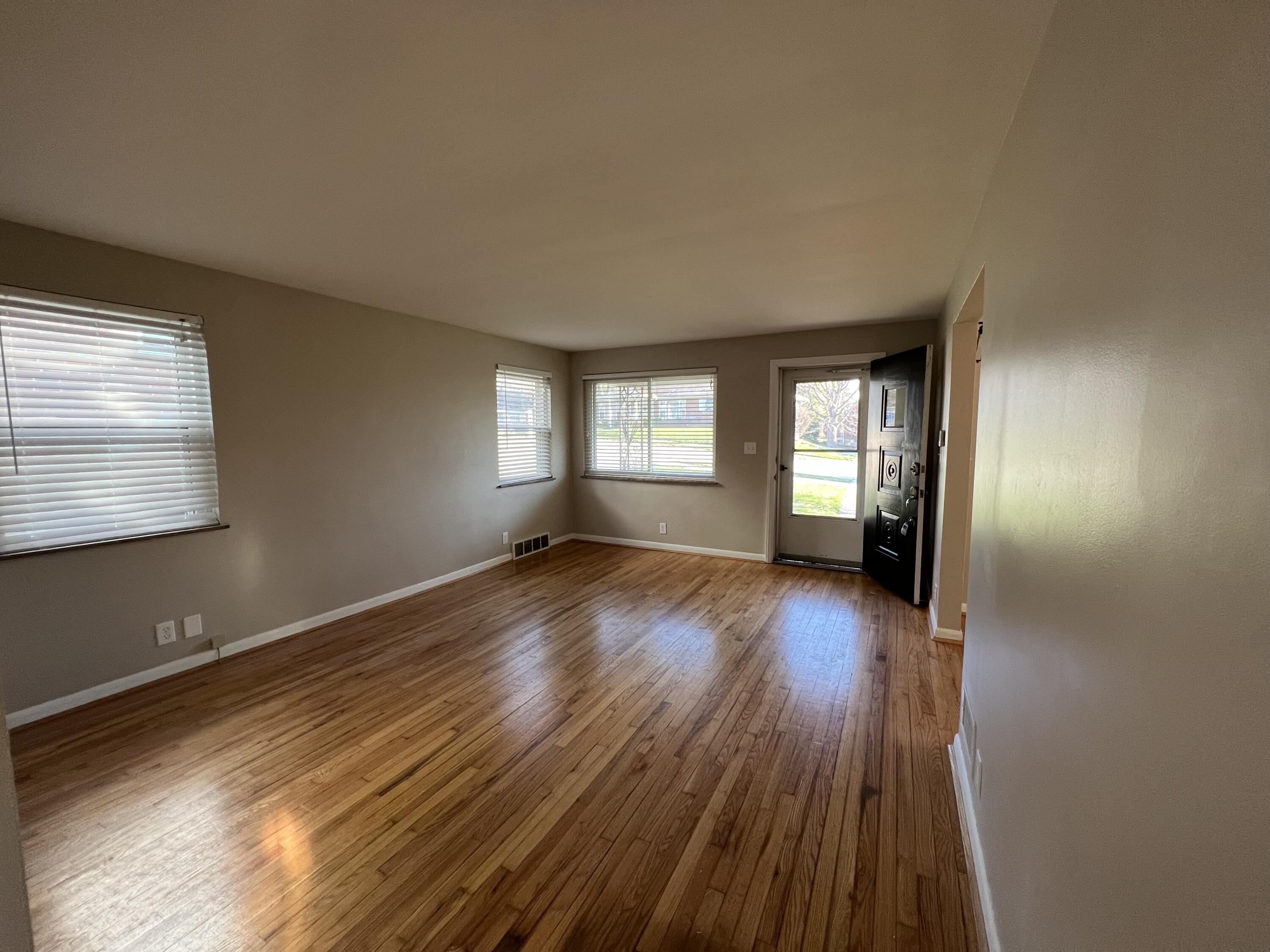 111 Ridgemont Avenue, Unit 1 Covington, KY 41011 - Photo 3 of 14