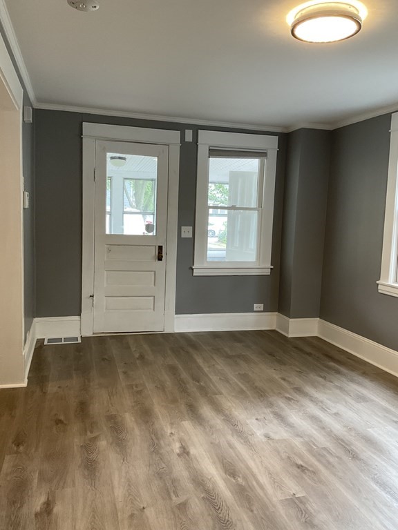 24 Ina Street Springfield, MA 01109 - Photo 6 of 22