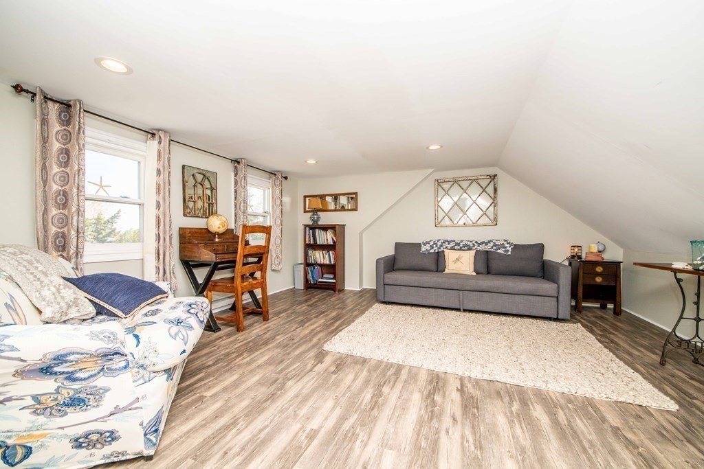 9 N Road Mattapoisett, MA 02739 - Photo 19 of 41 Gallery Image 19