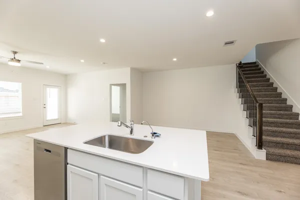 $2,350 | 31719 Kellan Grv Court, Fulshear, TX 77441