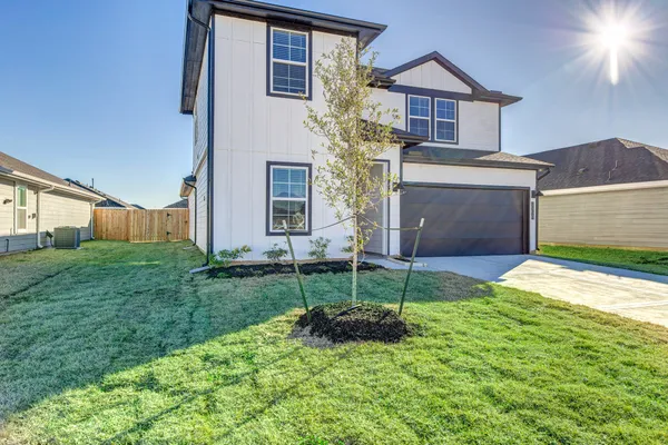 $2,350 | 31719 Kellan Grv Court, Fulshear, TX 77441