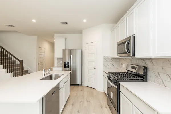 $2,350 | 31719 Kellan Grv Court, Fulshear, TX 77441