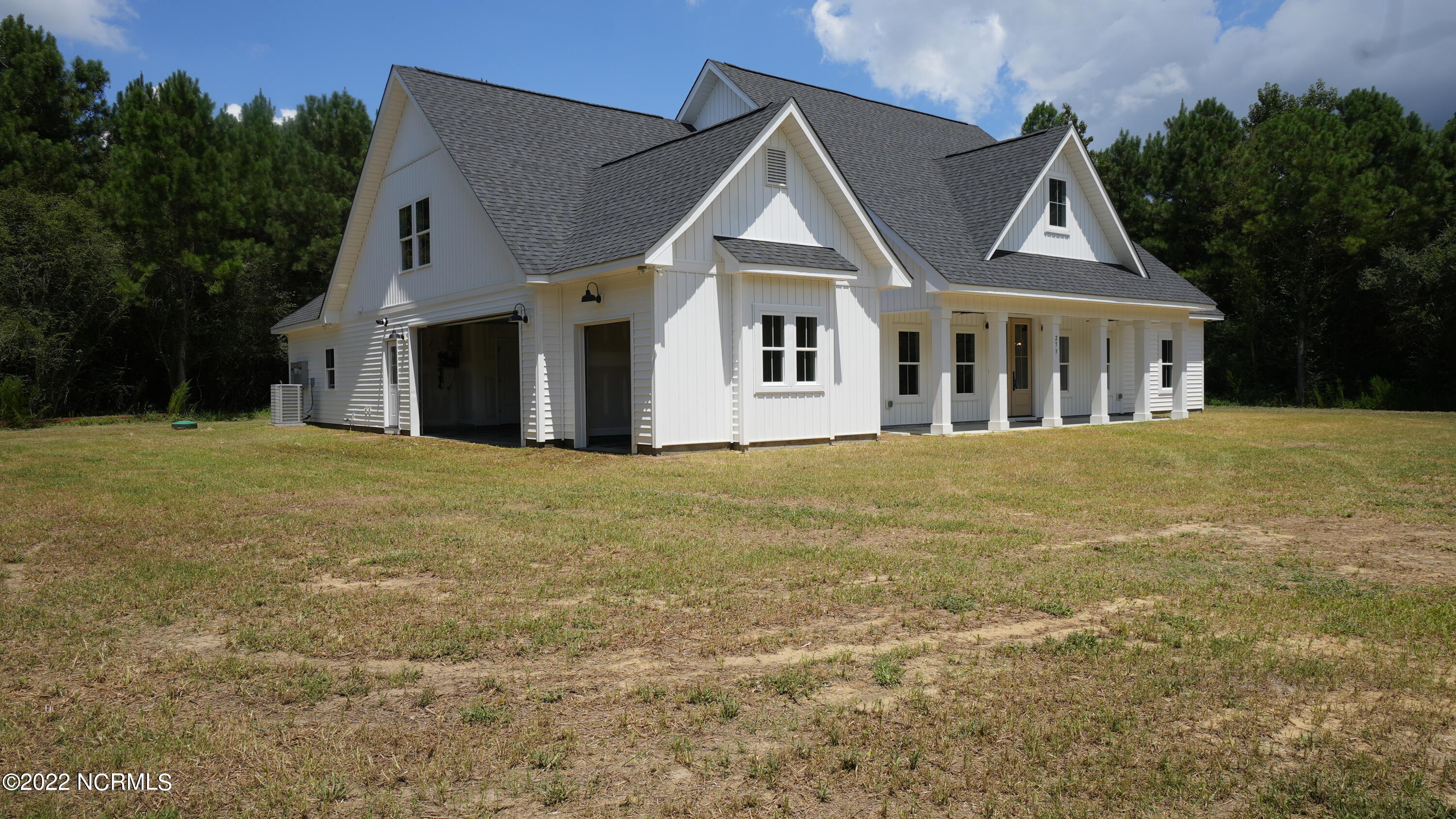 273 Quinn Store Road Beulaville, NC 28518 - Photo 2 of 21 3