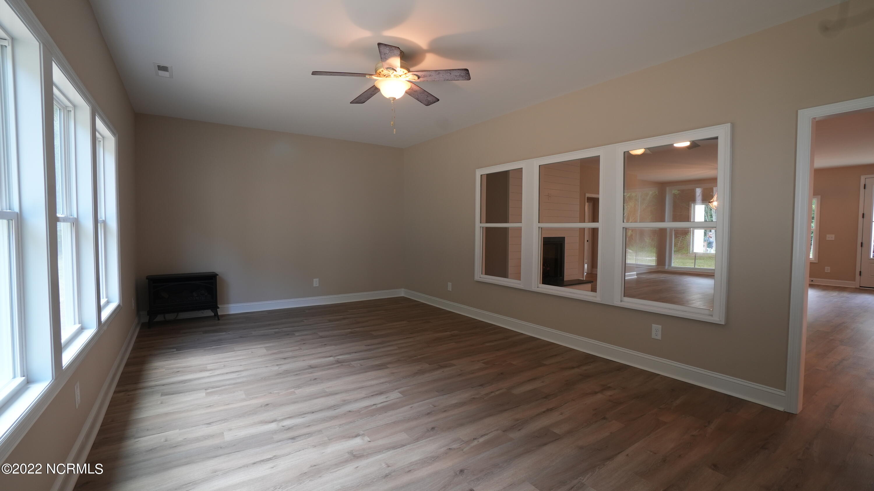 273 Quinn Store Road Beulaville, NC 28518 - Photo 9 of 21 11