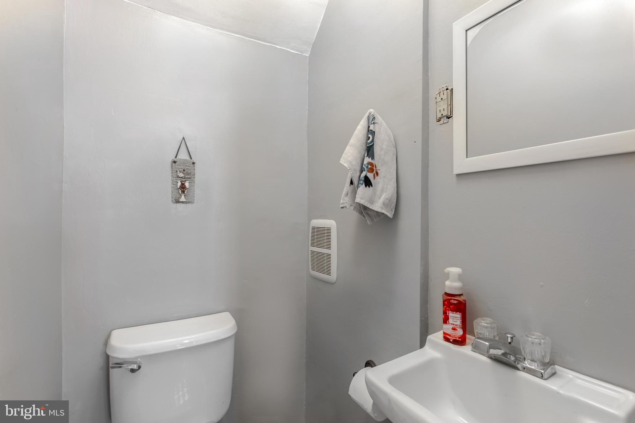 132 East Eagle Road Havertown, PA 19083 - Photo 11 of 19 Gallery Image 11