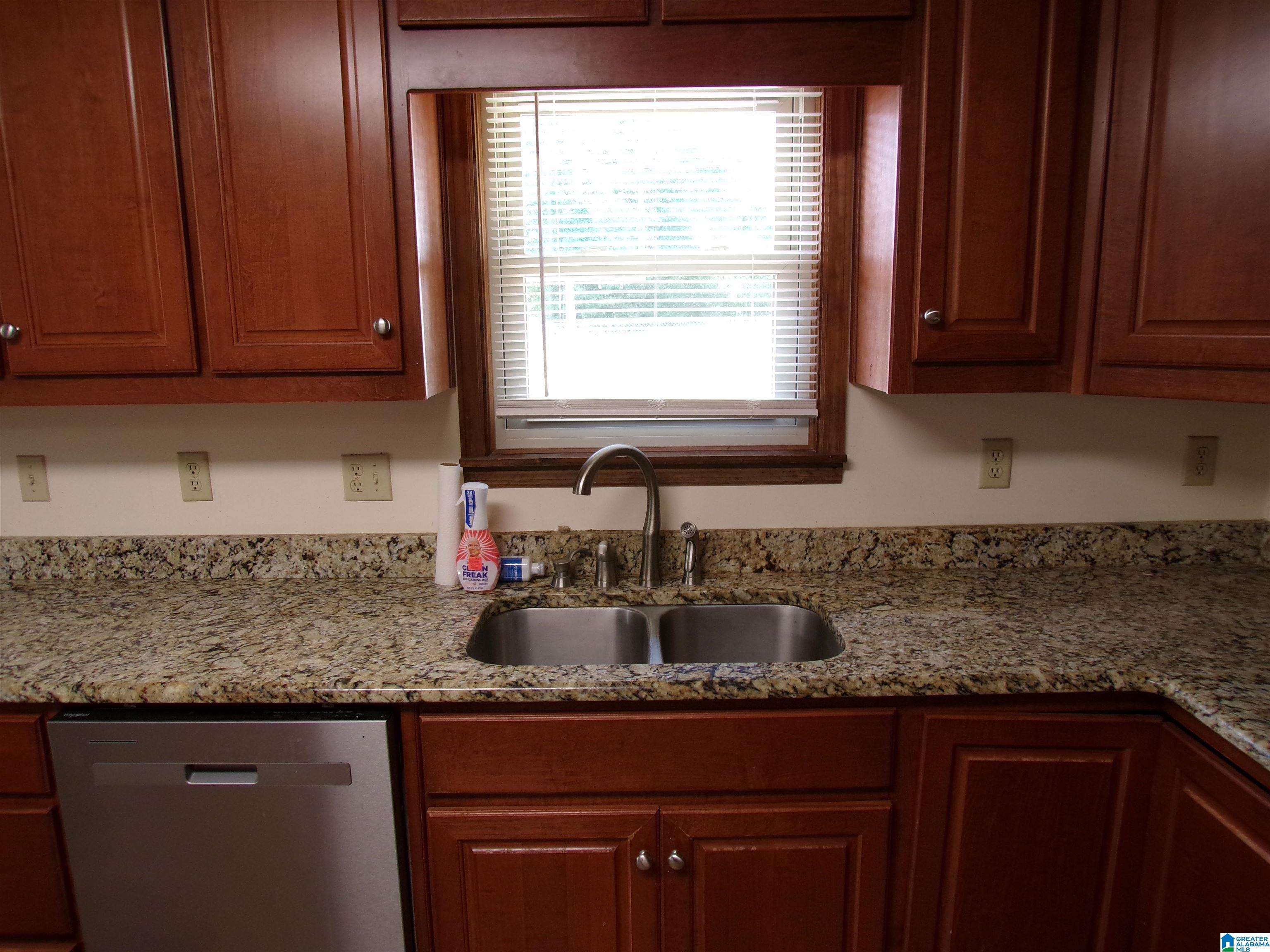 1707 Roundhill Road Weaver, AL 36277 - Photo 6 of 78
