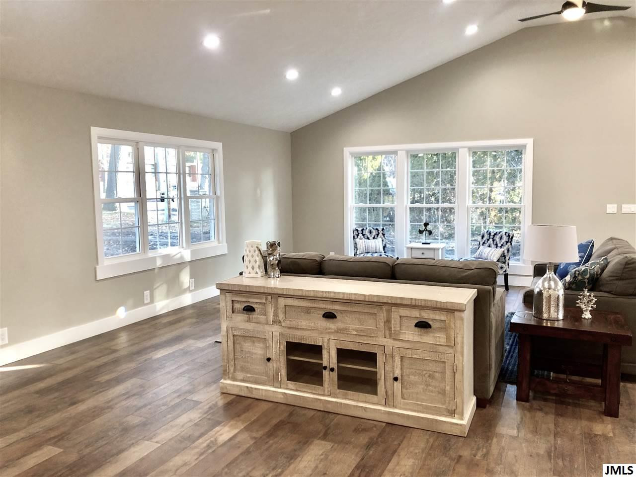 775 Park Road Jackson, MI 49203 - Photo 8 of 25 Photo 8