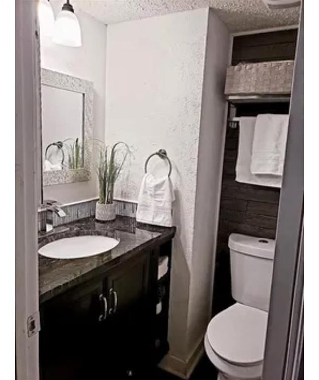 12810 Midway Road, Unit 2046 Dallas, TX 75244 - Photo 10 of 19