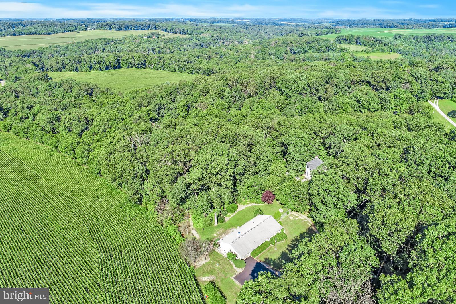 19088 Ridge Meadow Road Stewartstown, PA 17363 - Photo 6 of 36 Gallery Image 6