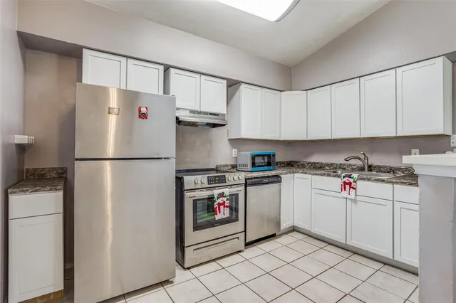 $130,000 | 5913 Lake Hubbard Parkway, Unit 221, Garland, TX 75043