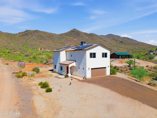 $620,000 | 42714 North 11th Avenue, New River, AZ 85087