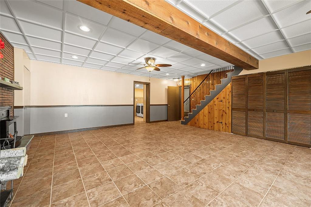 632 Sandy Hill Road Valencia, PA 16059 - Photo 31 of 48 a view of an empty room