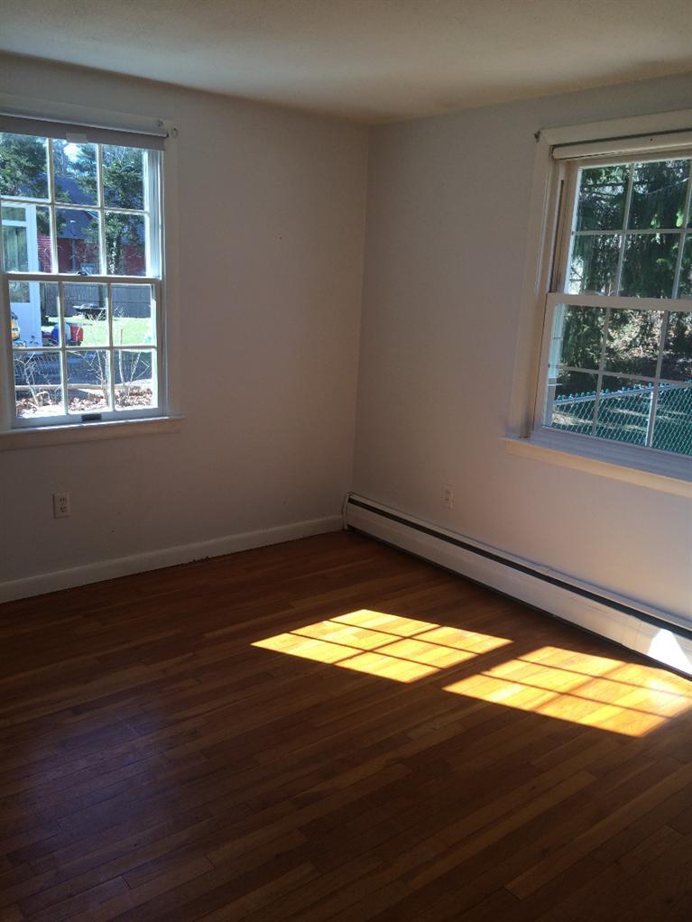 378 Shore Road Bourne, MA 02532 - Photo 5 of 10 Additional Photo