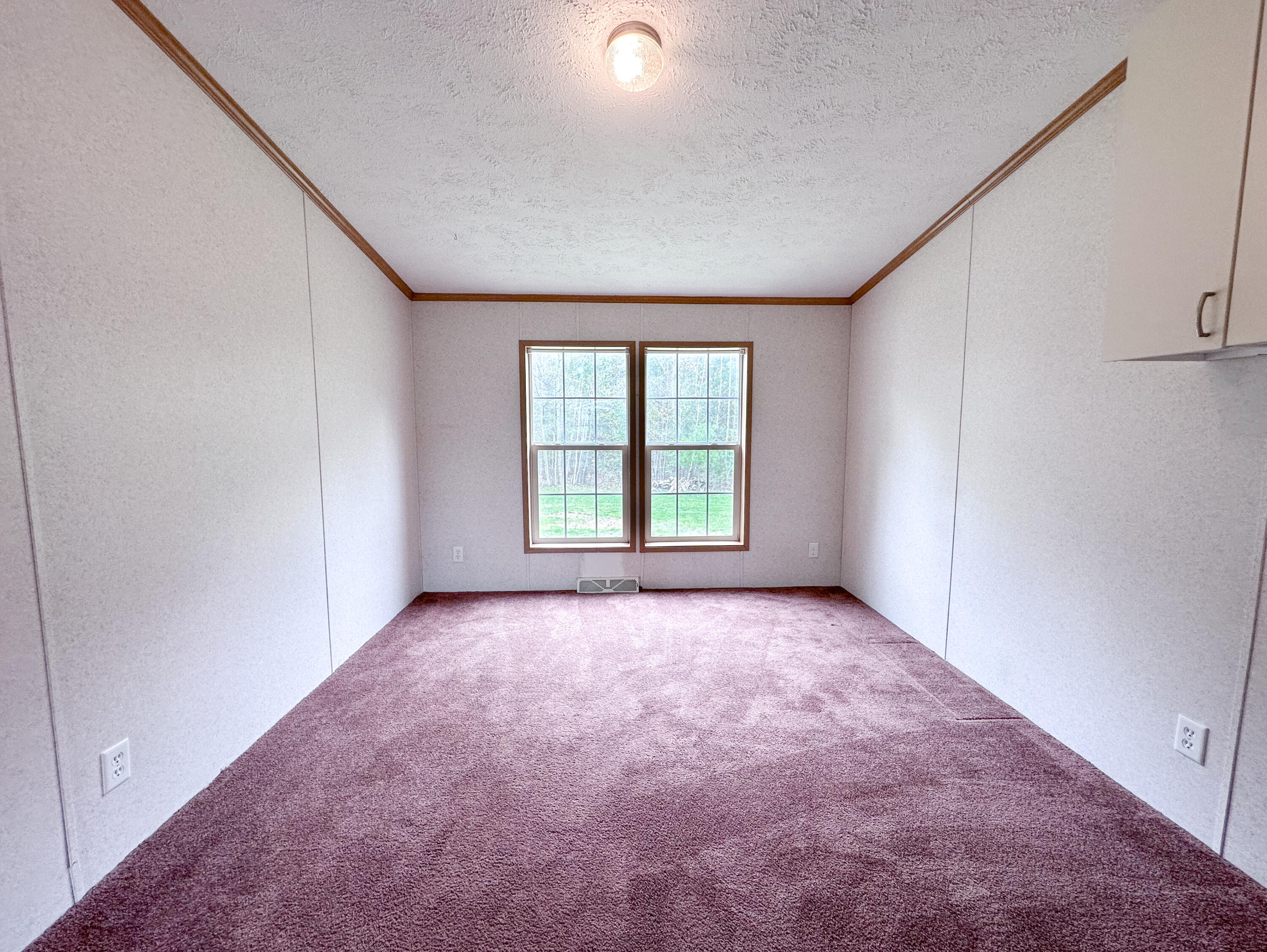 198 Fox Farm Road Plattsburgh, NY 12901 - Photo 17 of 32 Gallery Image 17