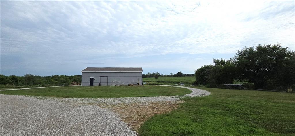 23262 Brown Road Greeley, KS 66033 - Photo 9 of 54 Gallery Image 9