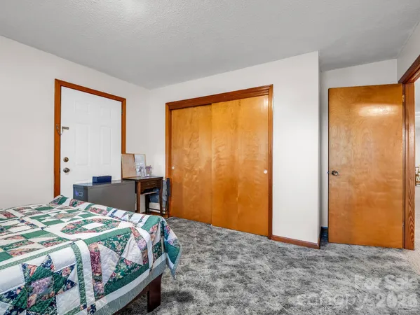 $219,900 | 160 Puzzle Creek Road, Bostic, NC 28018