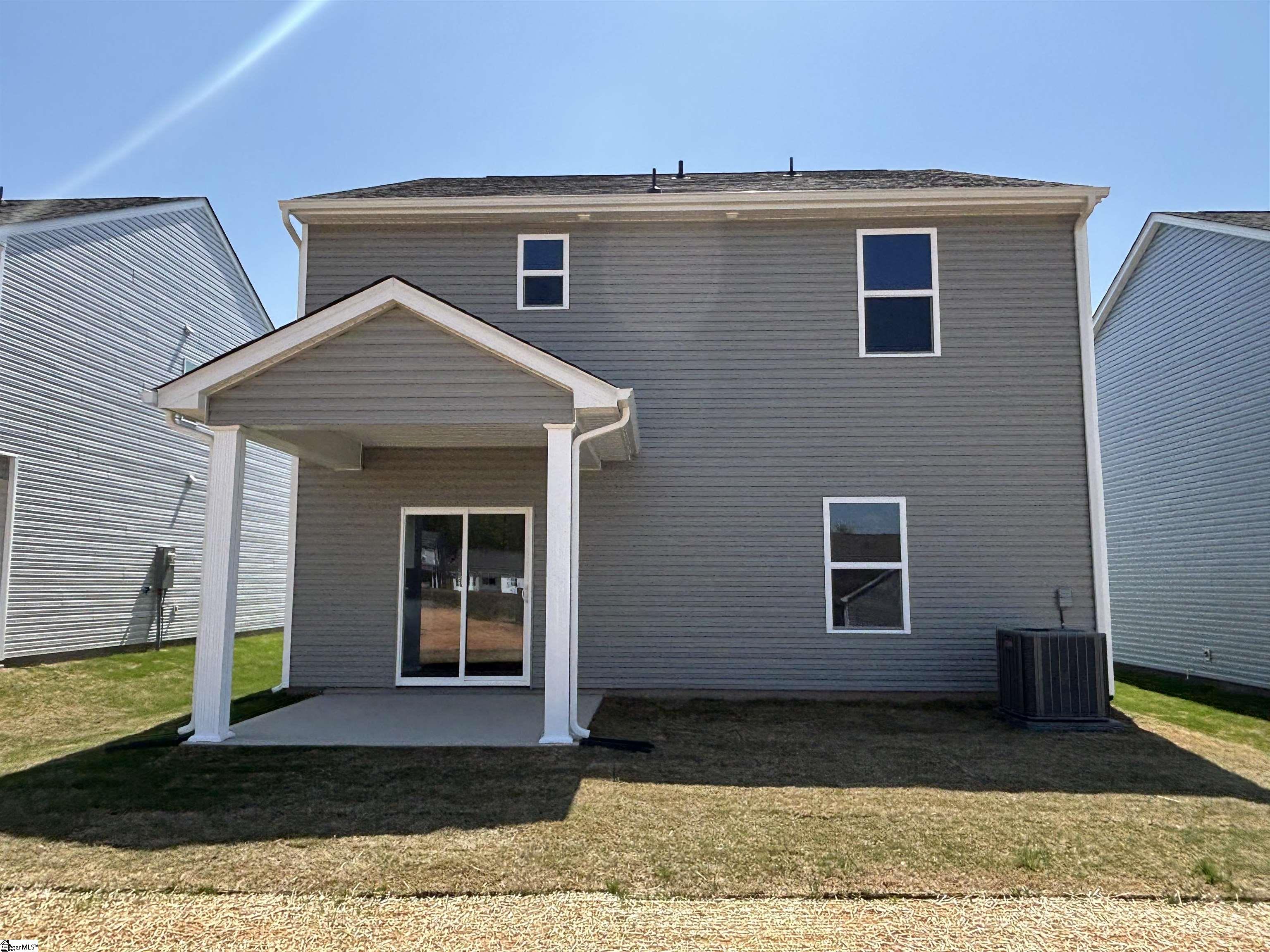 1478 Wild Indigo Way Moore, SC 29369 - Photo 2 of 8