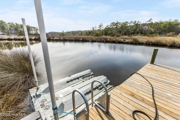 $629,000 | 106 Blue Heron Circle, Sneads Ferry, NC 28460