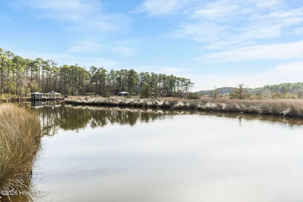 $629,000 | 106 Blue Heron Circle, Sneads Ferry, NC 28460
