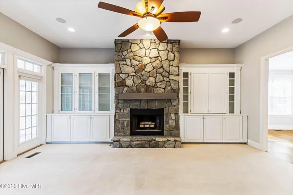 $629,000 | 106 Blue Heron Circle, Sneads Ferry, NC 28460