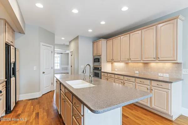 $629,000 | 106 Blue Heron Circle, Sneads Ferry, NC 28460