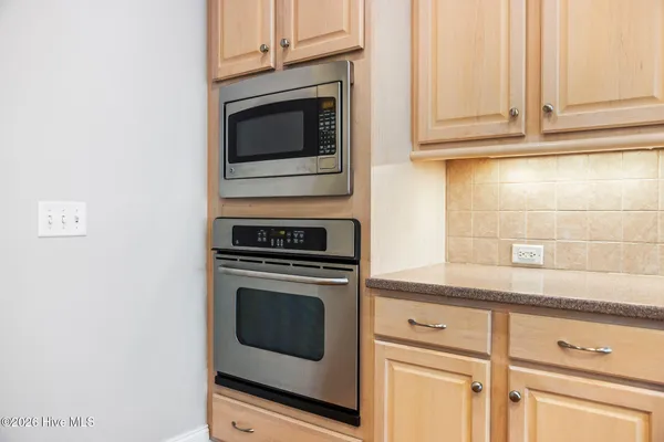 $629,000 | 106 Blue Heron Circle, Sneads Ferry, NC 28460