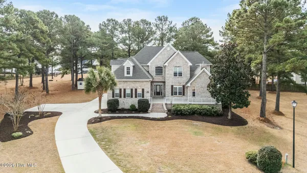 $629,000 | 106 Blue Heron Circle, Sneads Ferry, NC 28460