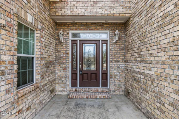 $629,000 | 106 Blue Heron Circle, Sneads Ferry, NC 28460