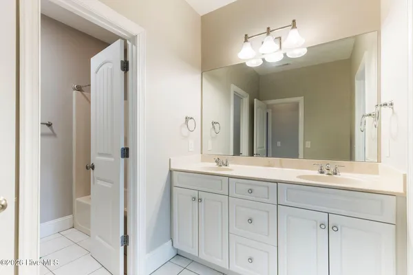 $629,000 | 106 Blue Heron Circle, Sneads Ferry, NC 28460