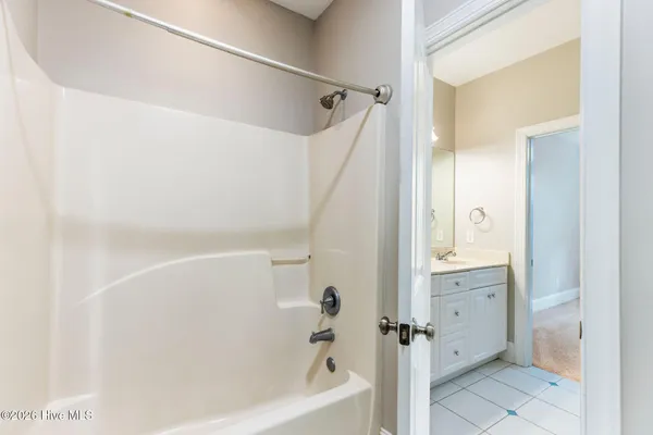 $629,000 | 106 Blue Heron Circle, Sneads Ferry, NC 28460