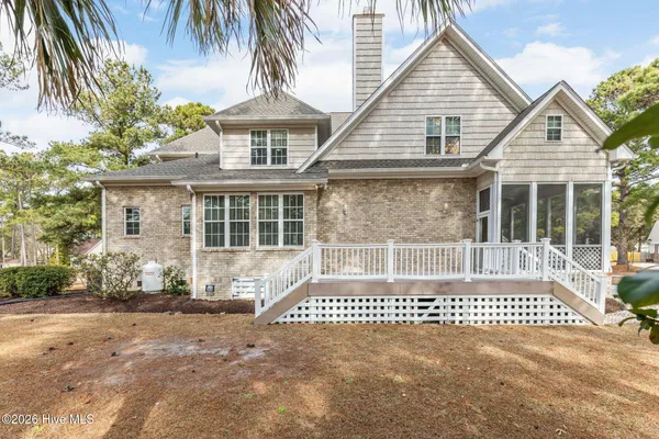 $629,000 | 106 Blue Heron Circle, Sneads Ferry, NC 28460