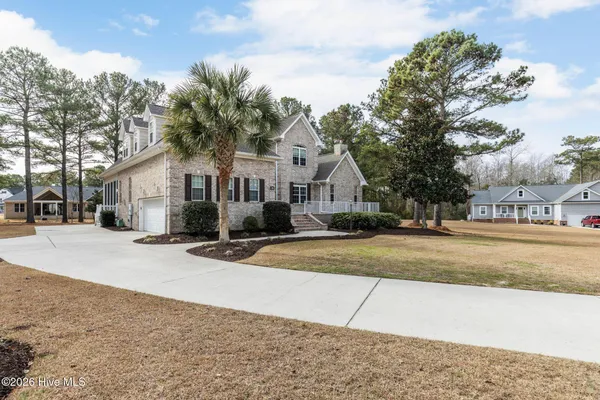 $629,000 | 106 Blue Heron Circle, Sneads Ferry, NC 28460