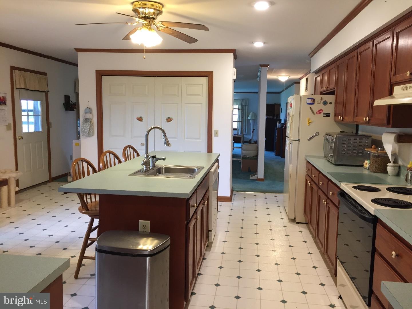 2226 Prospect Church Road Harrington, DE 19952 - Photo 3 of 25 Kitchen
