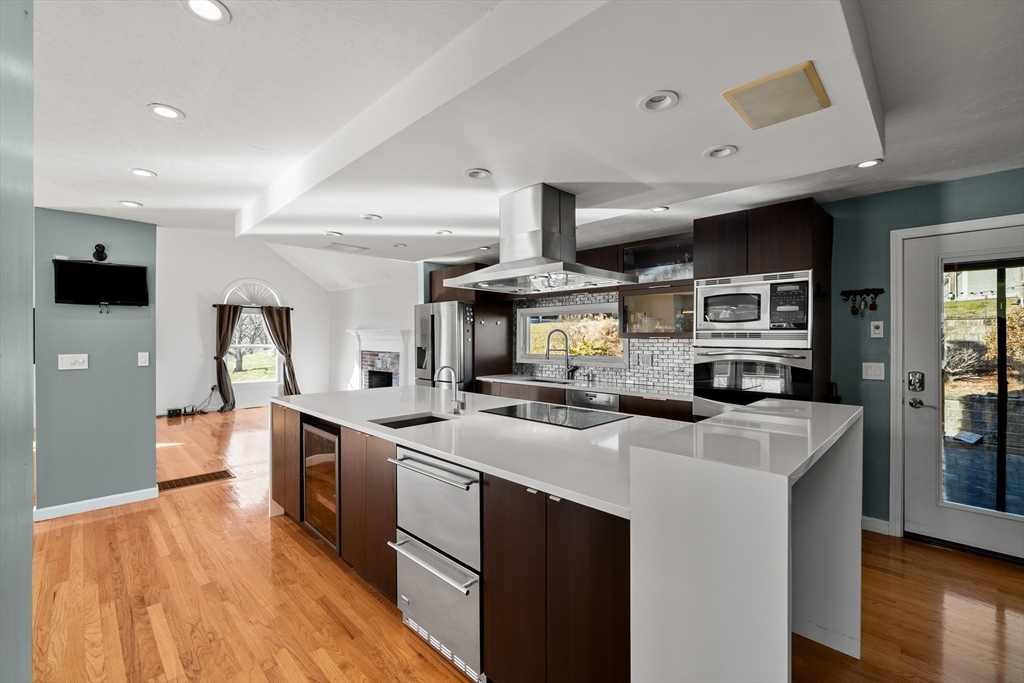 97 Harrington Road Waltham, MA 02452 - Photo 12 of 41