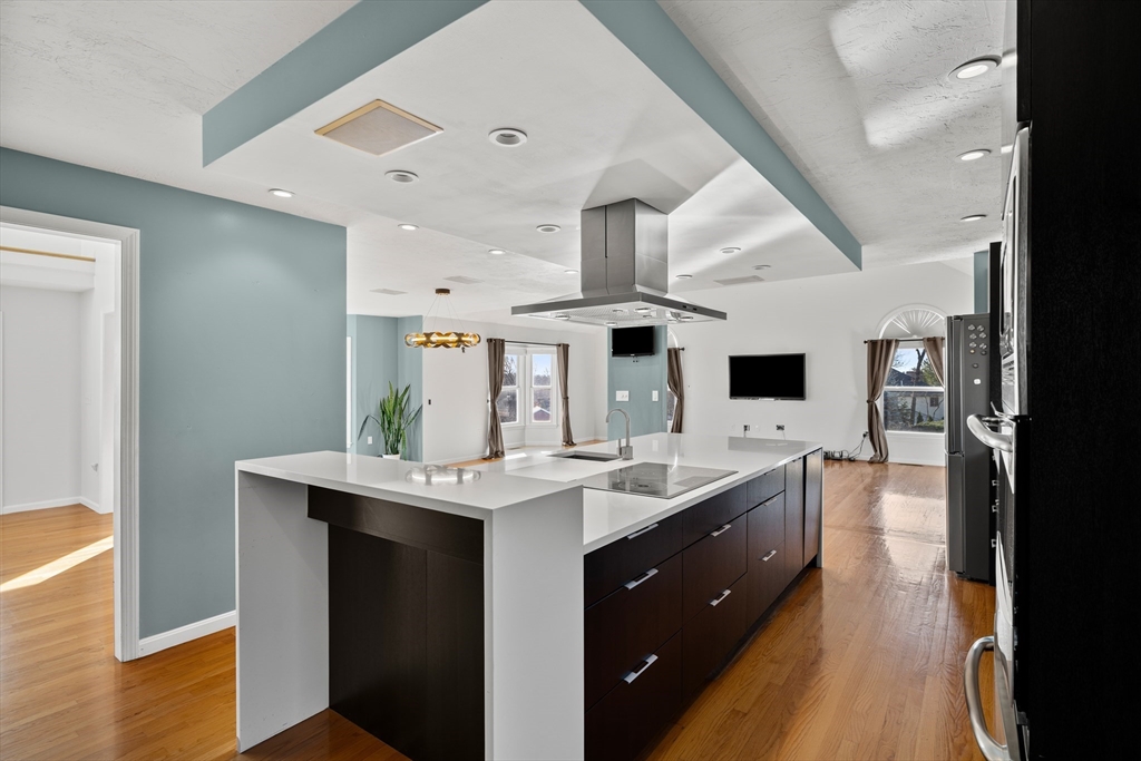 97 Harrington Road Waltham, MA 02452 - Photo 13 of 41