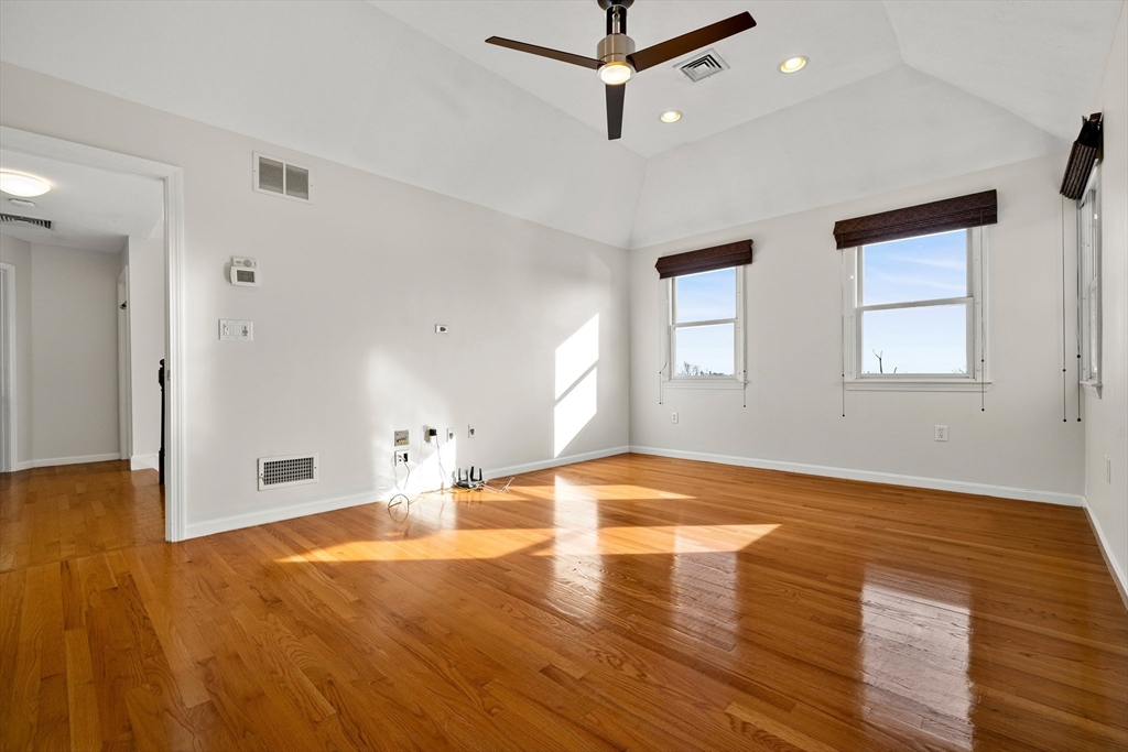 97 Harrington Road Waltham, MA 02452 - Photo 25 of 41