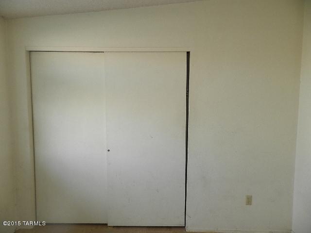 2007 West Saxony Road Tucson, AZ 85713 - Photo 20 of 25 a view of small space