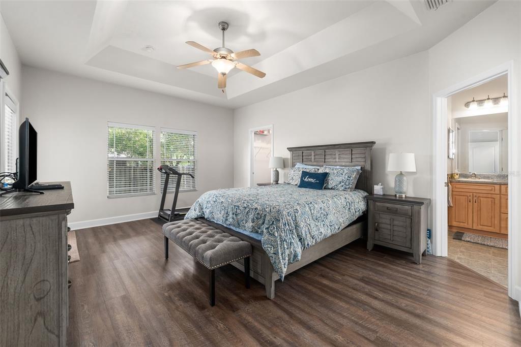 9047 Southwest 76th Avenue Gainesville, FL 32608 - Photo 8 of 38