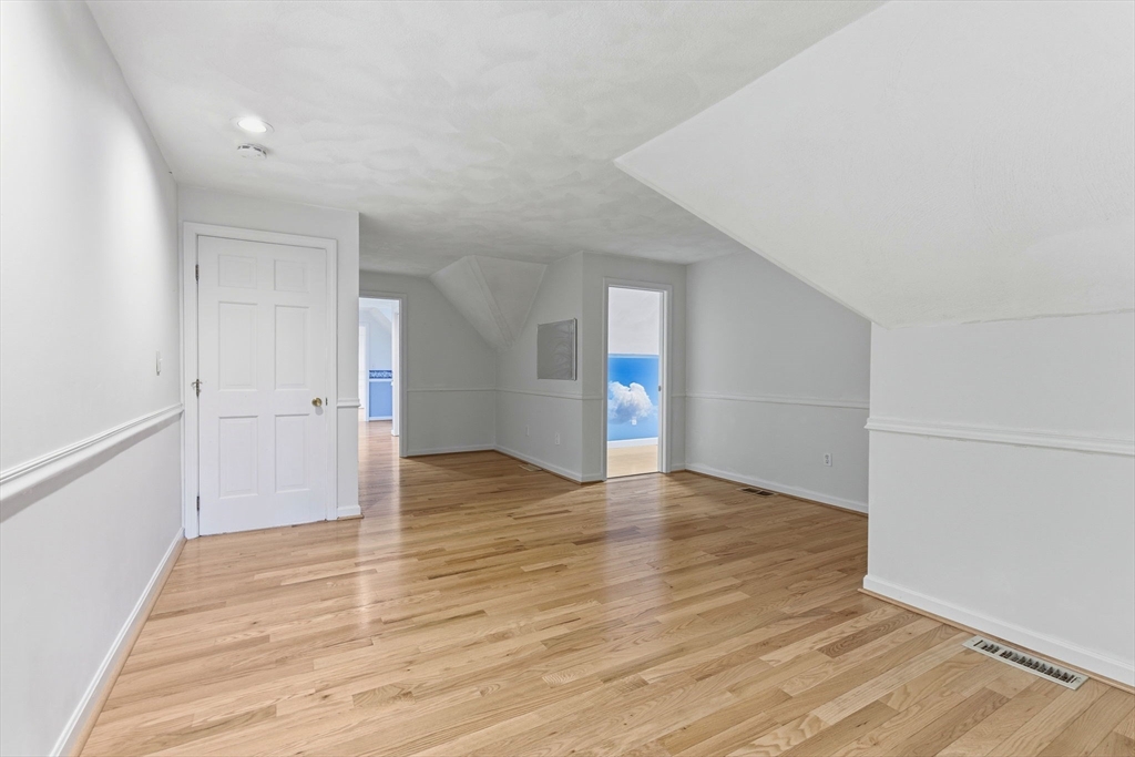 23 Michael Way, Unit 35 Andover, MA 01810 - Photo 33 of 36