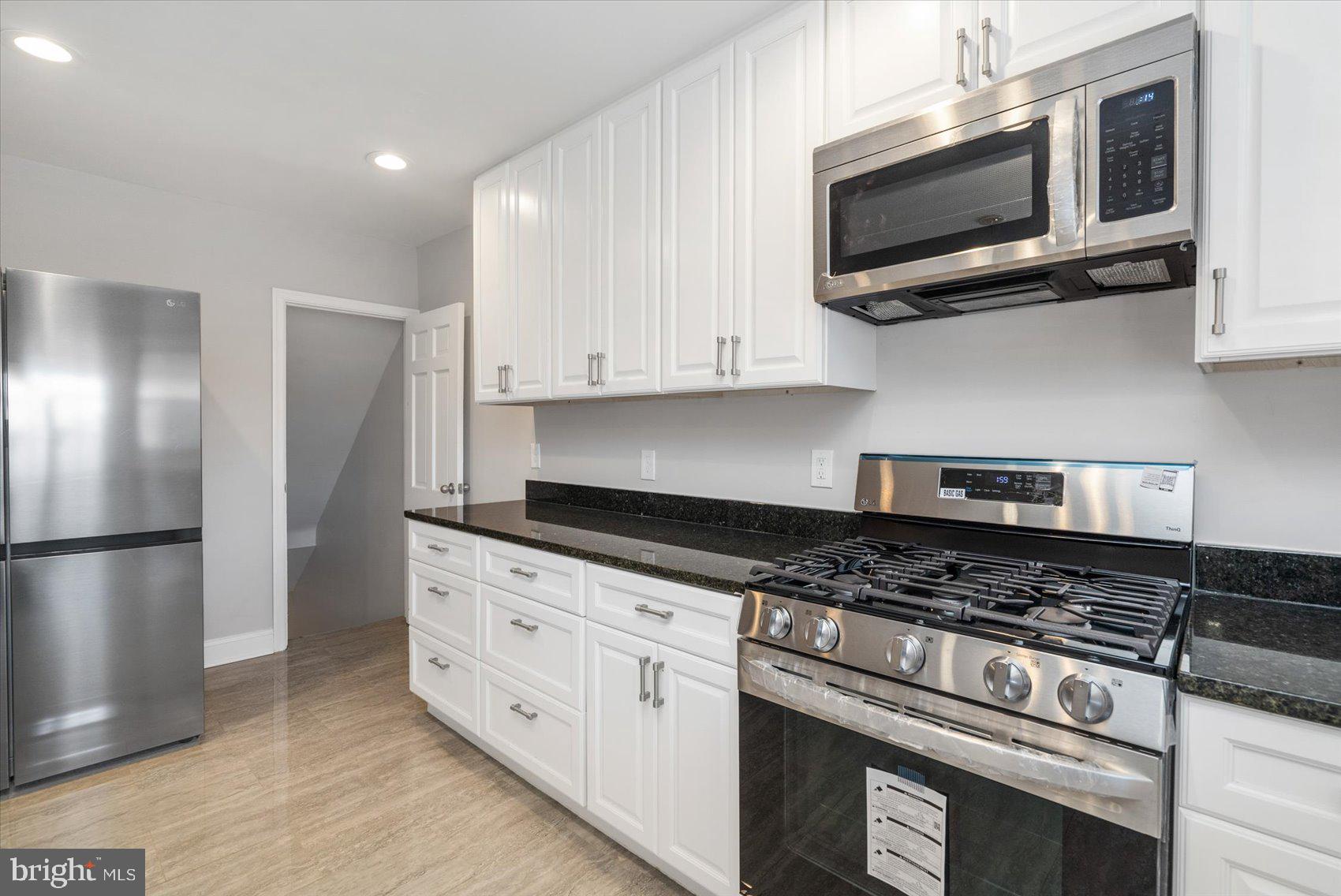 1511 Oakridge Road Baltimore, MD 21218 - Photo 13 of 42 Gallery Image 13