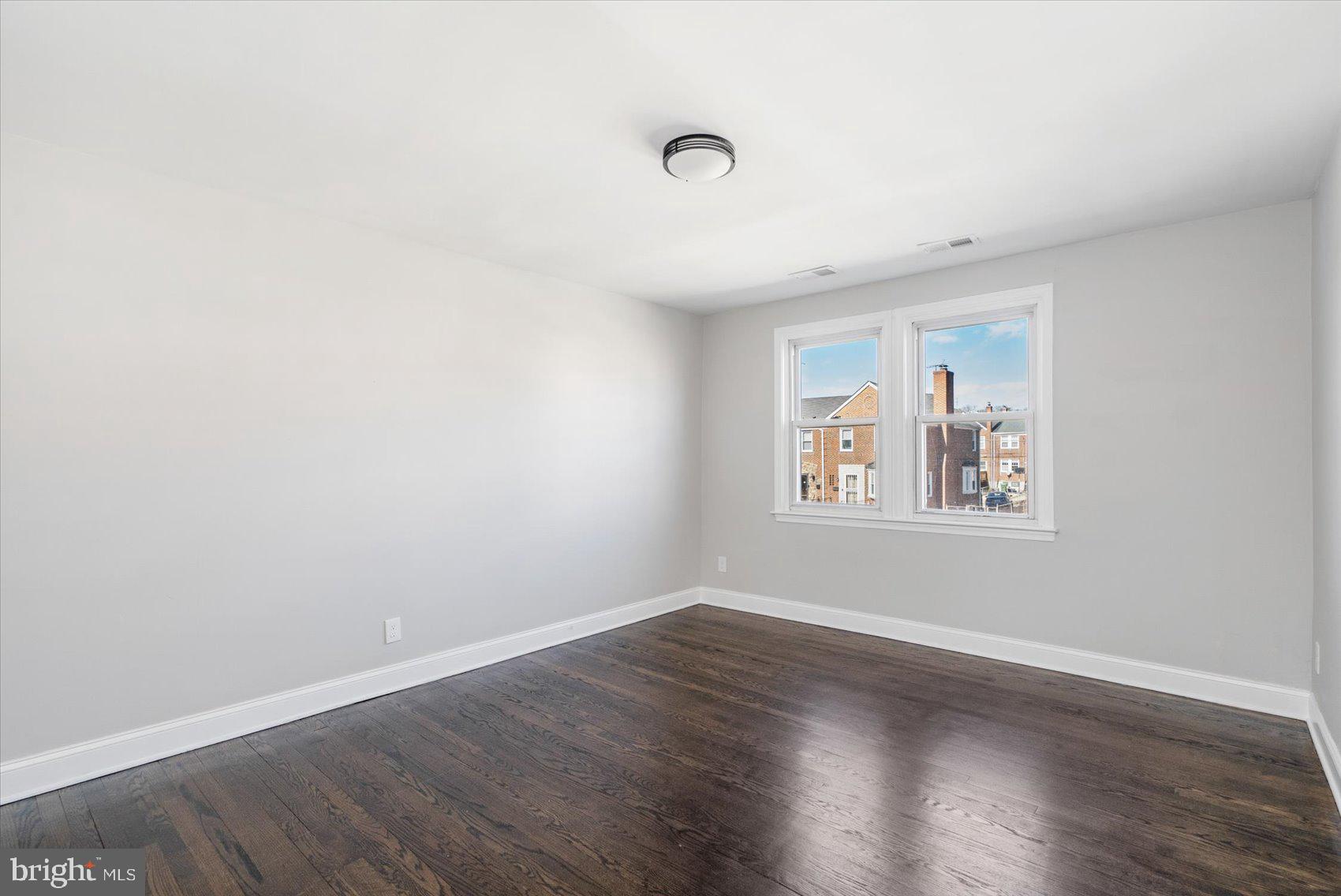 1511 Oakridge Road Baltimore, MD 21218 - Photo 21 of 42 Gallery Image 21