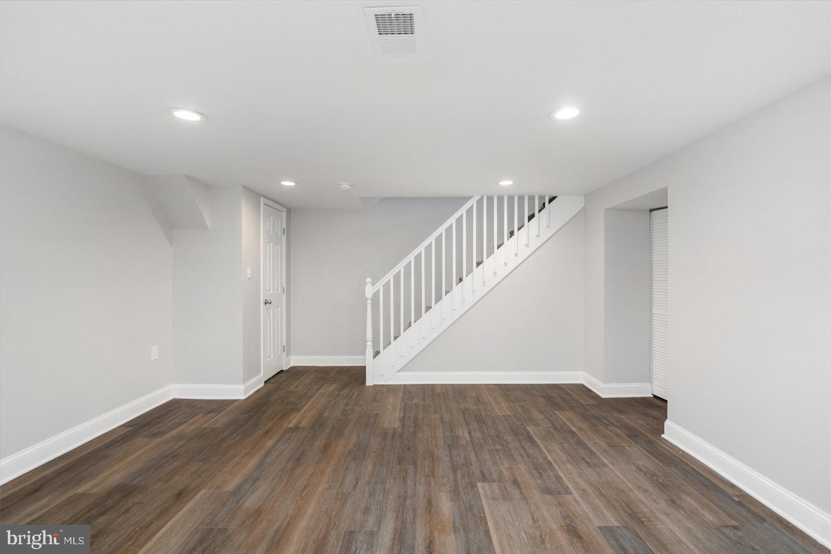 1511 Oakridge Road Baltimore, MD 21218 - Photo 27 of 42 Gallery Image 27