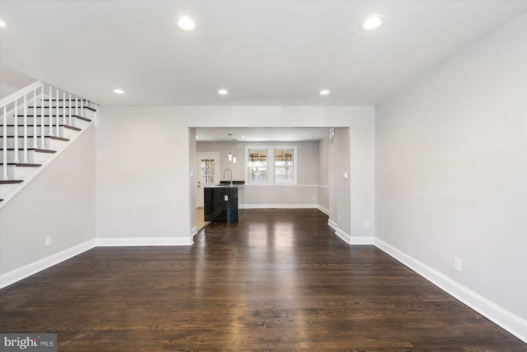 1511 Oakridge Road Baltimore, MD 21218 - Photo 4 of 42 Gallery Image 4